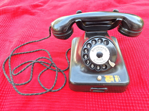 Ddr telefon mit wählscheibe - telefon,