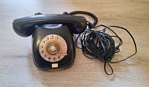 Altes post telefon mit - telefon,